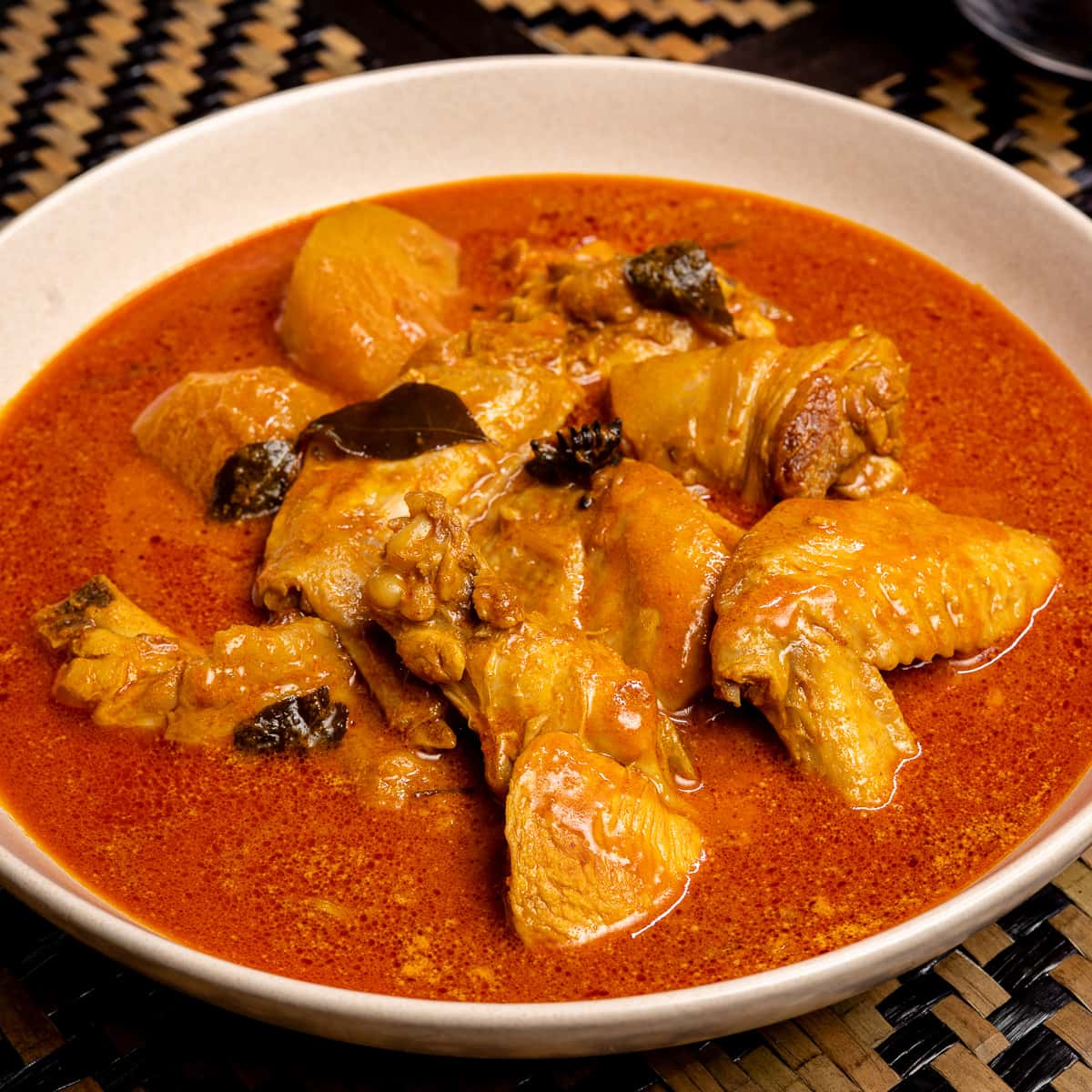 Resepi Kari Ayam Pecah Minyak & Kuah Merah