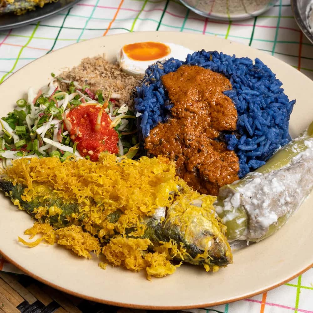 Cara Buat Nasi Biru Bunga Telang Supaya Warna Cantik, Pekat & Tak Kelabu