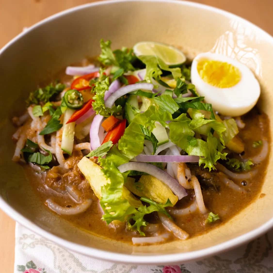 Kenapa Kuah Laksa Cair? 7 Punca Biasa & Cara Betulkan Supaya Lebih Pekat