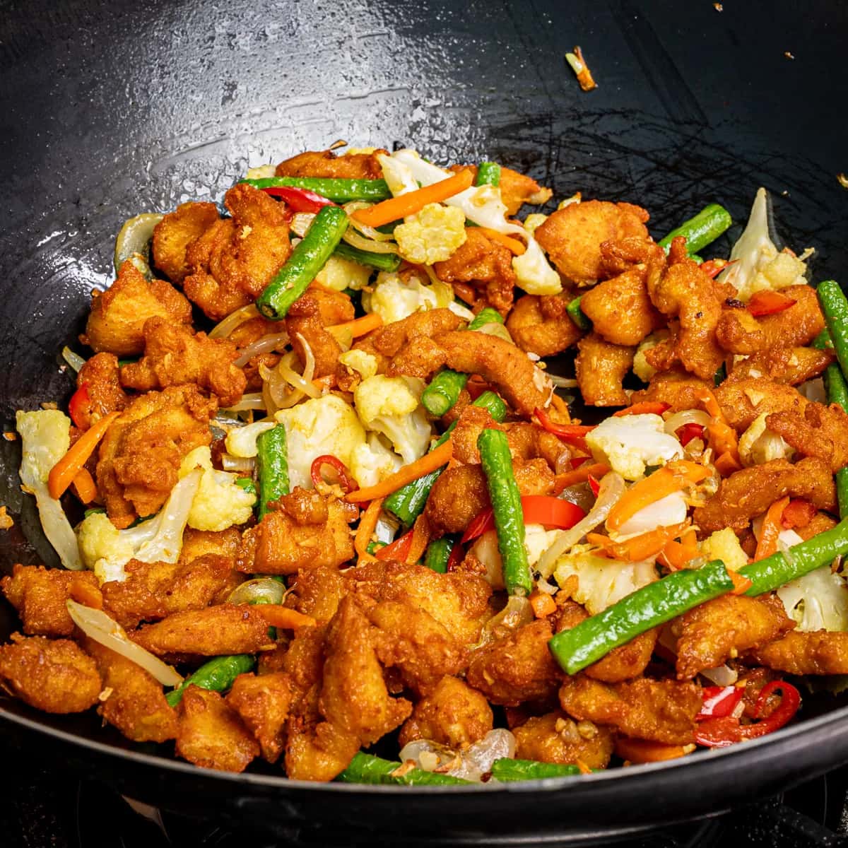 Panduan Lengkap Ayam Goreng Kunyit Macam Gerai — Warna Kuning Oren Cantik, Rangup Luar Juicy Dalam (Teknik Minyak Kunyit Bloom)