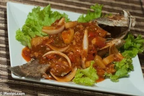 Sea Bass with Sweet andSour Sauce