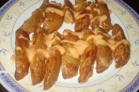 Kentang Wedges Bersalut