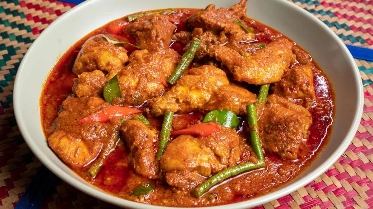 Resepi Ayam Masak Phat Phet Kuah Merah