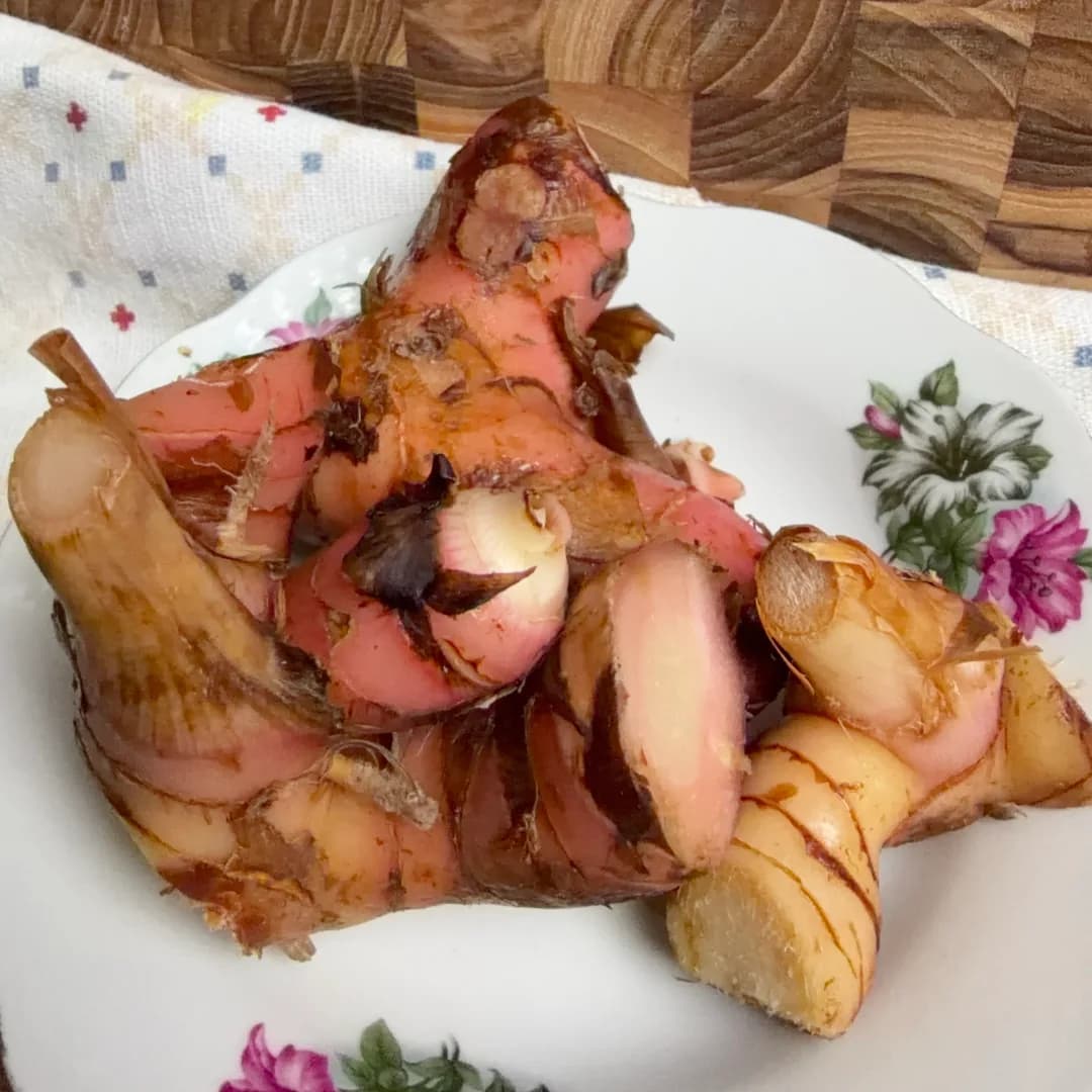 Lengkuas Dalam English Apa? (Galangal) — Sama Ke Dengan “Galangal”?