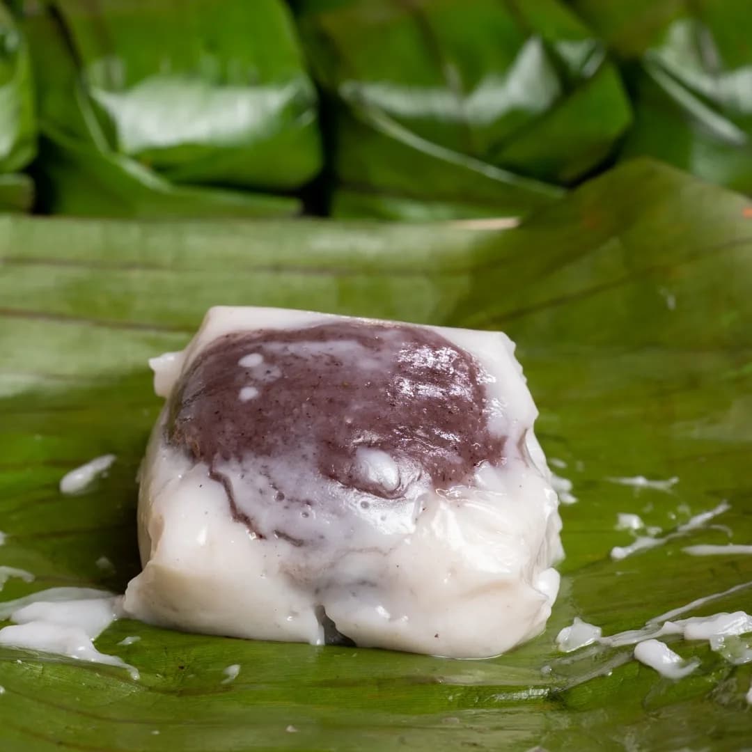 Panduan Lengkap Kuih Koci Pulut Hitam: Doh Lembut, Inti Kelapa Sedap & Teknik Balut Cantik