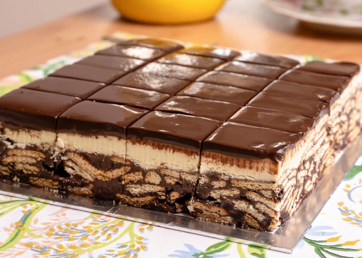 Kek Batik Indulgence Tanpa Telur Tanpa Oven: Resepi + Panduan Bisnes Lengkap 2026