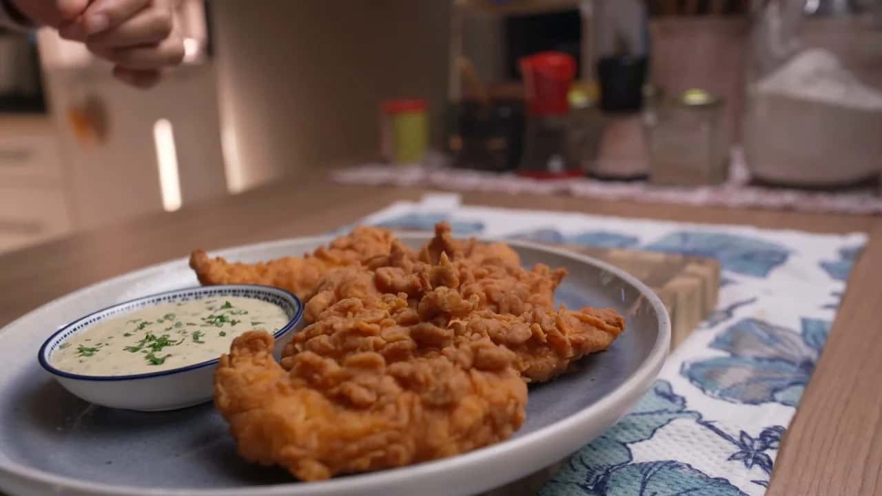 Chicken Tender vs Dada Ayam: Apa Bezanya?