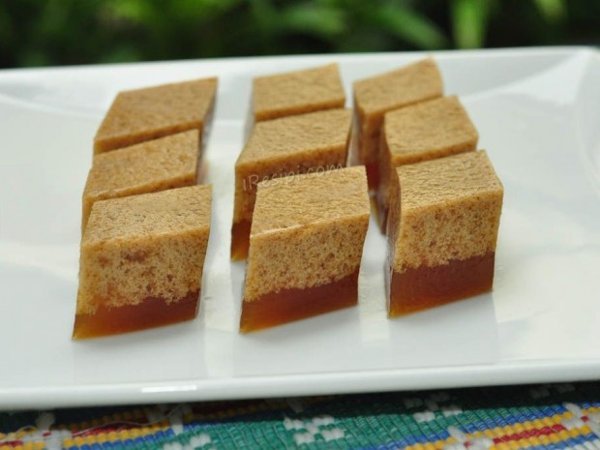 Agar-Agar Santan Gula Melaka