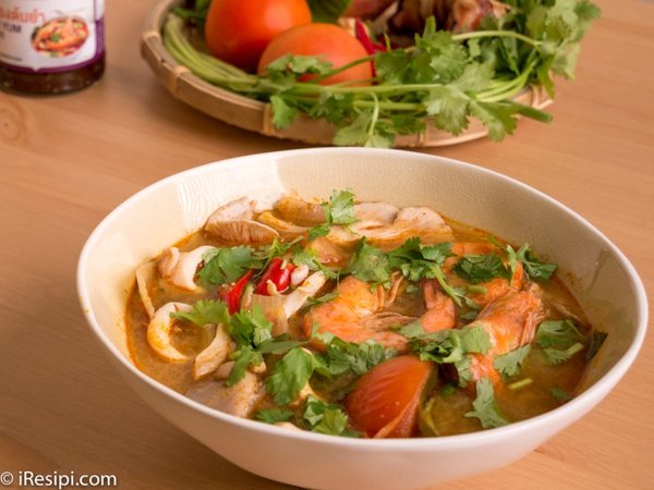 Tom Yam Thai Campur