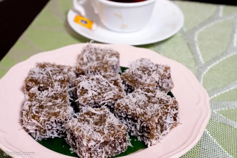 Kuih Kaswi