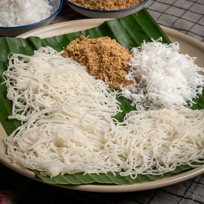 Putu Mayam yang lembut dan sangat sedap